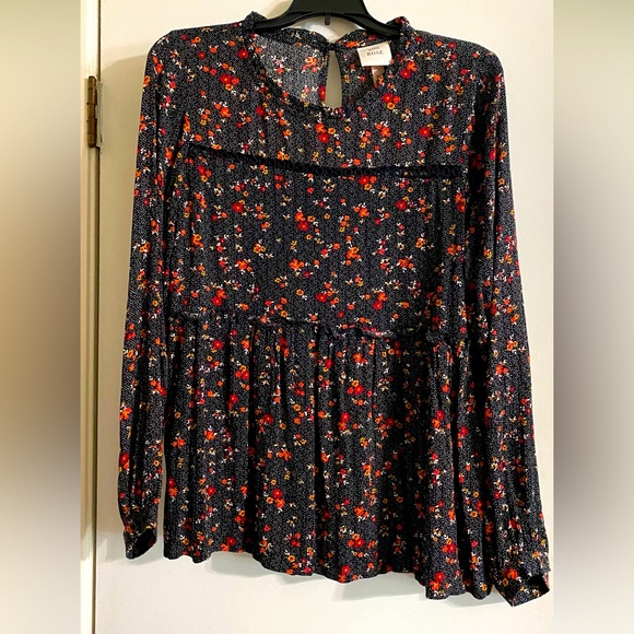 Cato Tops - Knox Rose NWOT Cato Black and Red Pleated Bib Collar Blouse